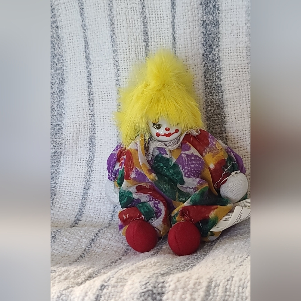 Vintage 1980s Porcelain Face Clown - Yellow Hair